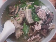 -三身人金新肠粉(丹霞店)