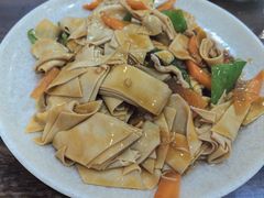 -翟氏天天小吃(上东街区店)
