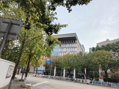 -闵行春申文化广场