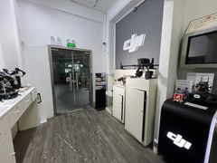 -DJI大疆专营店(1933购物中心店)