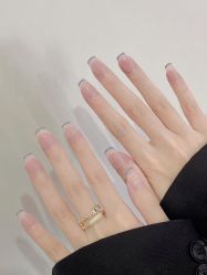 -UGIRL有个美甲