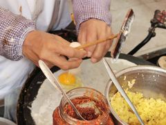 -正宗杂粮煎饼香软鸡蛋饼