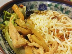 -华海酒店(茂名高铁站店)