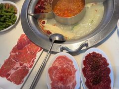 -周师兄大刀腰片火锅(磁器口直营店)