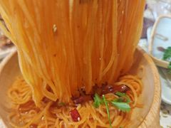 -小董哥烤串·爆汁大油边(故宫店)