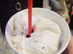 暴风雪-DQ·蛋糕·冰淇淋(南开大悦城2F店)