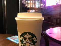 -星巴克(西藏路店)