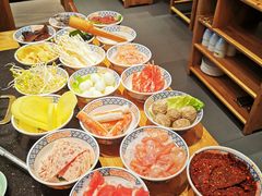 -周小明火锅(黑金冠社区店)