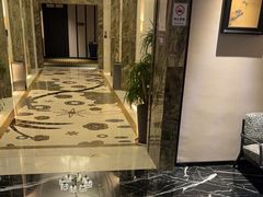 -万泊酒店(长沙五一广场国金中心店)