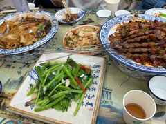 -壹阁胡羊焖饼(特色小吃街店)