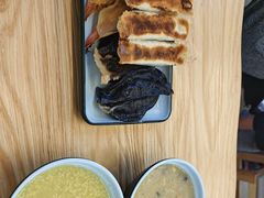 -众品老方子锅贴甜沫(李村店)