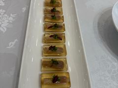 -品悦酒店(三林古镇店)