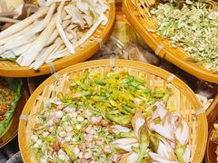 -阿山卓·野生菌火锅·纳西火塘烤肉