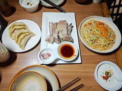 -贯贯吉·清真餐厅(浙江中路店)