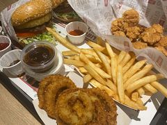 -The Habit Burger Grill 哈比特汉堡(复兴soho店)