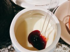 -老牌坊云南鱼豆花火锅(哈西万达店)