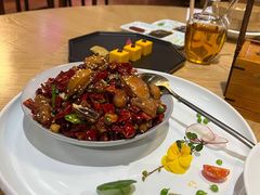 川味鲍鱼辣子鸡-荷风细雨·中国茶宴(碧云店)