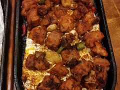 -老东镇啤酒屋海鲜加工·蒸汽海鲜·海鲜烧烤(台东店)