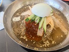 -许哥东北烧烤·铁丳烤串·宫后夹肉(繁花中心店)