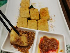 -云海肴汽锅鸡·云南小炒(曲江大悦城店)