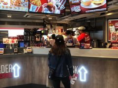 -肯德基(庄士敦道店)