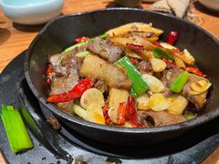 杏鲍菇炒牛肉-云海肴·汽锅鸡·云南代表菜(美罗城店)