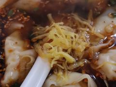 红油辣馄饨-笑来喜馄饨小笼工坊店(湖滨街店)