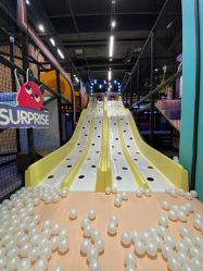 -星岛乐园(爱琴海购物公园店)