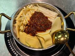 -河坝烧烤串城(金达莱店)