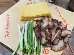 -魁盛居百年鲁菜馆(县西巷店)