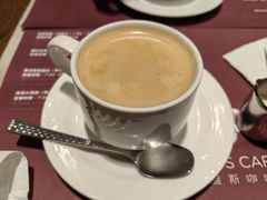 -阿维斯咖啡(镜湖店)