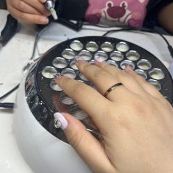 -晨·艺美甲美睫