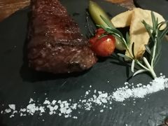 厚烤JBS谷饲140天牛扒-喜洲吧·江畔老船厂·庭院餐厅(喜临院店)