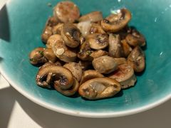 -MONICH牛排融合餐厅(和义大道购物中心店)