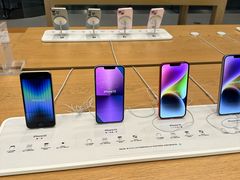 -Apple零售店(华贸购物中心店)