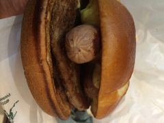 iphone_upload_pic-麦当劳(轻轨曹杨路店)