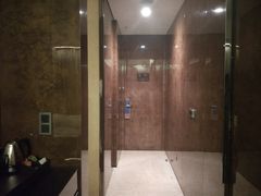 -广州天河希尔顿酒店