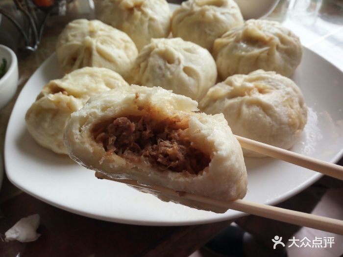 大甸子首届羊汤王东德饭庄羊肉包子图片 - 第2张