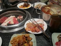 -海吃海喝海鲜烤肉炭火主题自助餐(朝阳店)