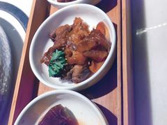 -左庭右院鲜牛肉火锅(浦江欢乐颂店)