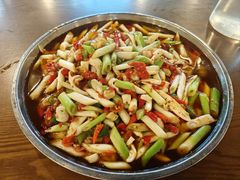 -邱金小炒·30 年盐帮江湖菜(自贡店)