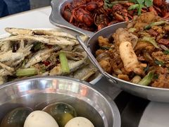 -丹水桥地锅鱼·翘嘴鲌·地方特色全鱼宴(丹江口大坝店)