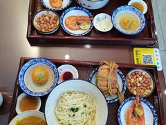 -百年老字号·观振兴蟹黄面·三虾面·苏式面(观前街富仁坊巷店)