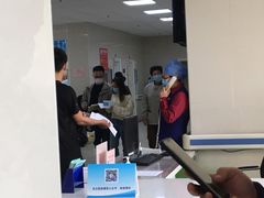 -上海市松江区泗泾医院