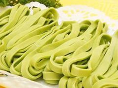 菠菜营养面-云聚汇牛很鲜潮汕牛肉火锅(克拉玛依汉博店)