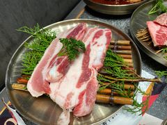 -草家酱蟹炭火烤肉店(珲春南路一店)