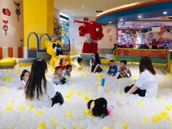 -乐多星球潮玩中心(沈阳嘉里城店)