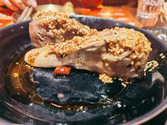 -何师烧烤Pro ·江湖川菜·小龙虾·精酿(太古里旗舰店)