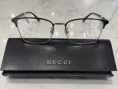 -YI OPTICAL 奕镜·蔡司战略合作店(长宁来福士店)