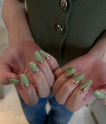 -LISSOM莉森 Nail ·美甲美睫原创定制店